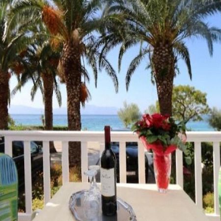 Apartments And Rooms Tomo 1 - At The Beach Zaostrog Exterior foto